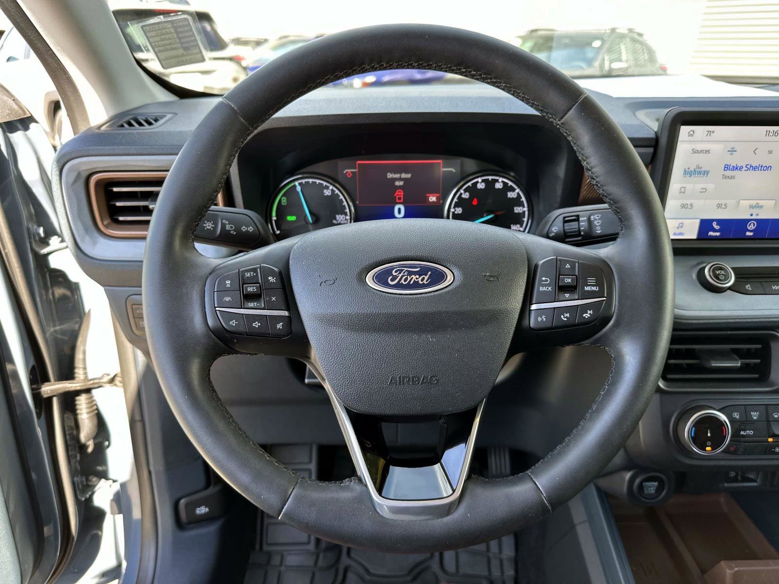 Used 2024 Ford Maverick Lariat image 27