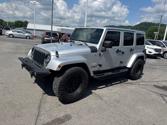 Used 2012 Jeep Wrangler Unlimited Sahara AWD/4WD image 4