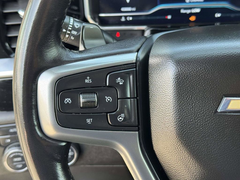 Used 2022 Chevrolet Silverado 1500 LTZ AWD/4WD image 11