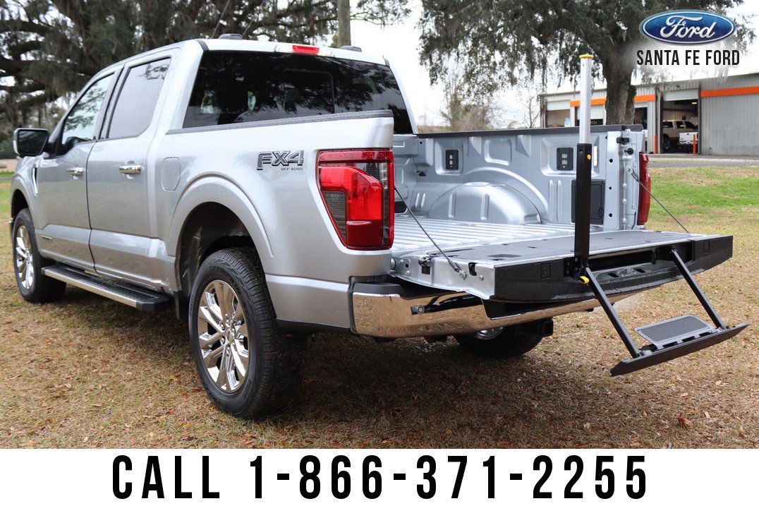 New 2025 Ford F150 XLT w/ Equipment Group 303A High image 46