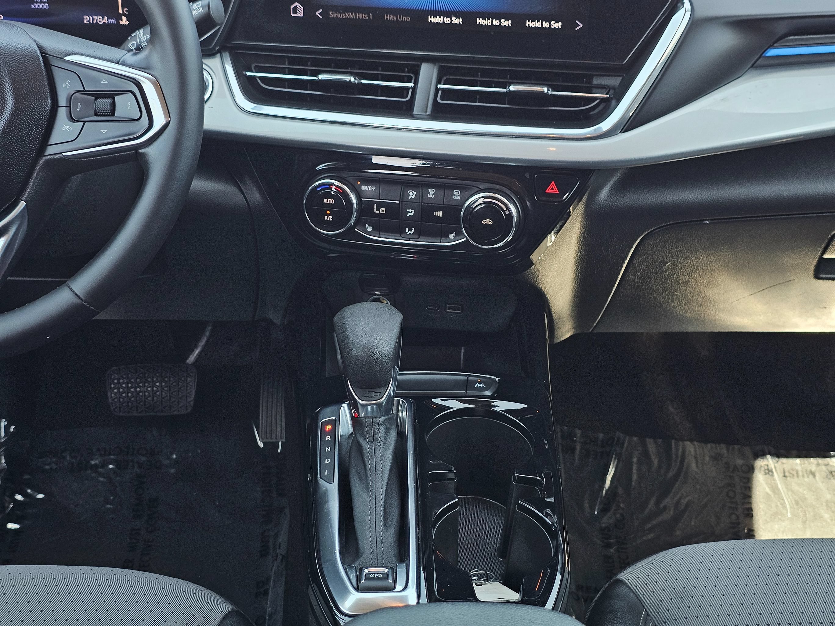 Used 2025 Chevrolet Trax LT w/ Driver Confidence Package FWD image 27