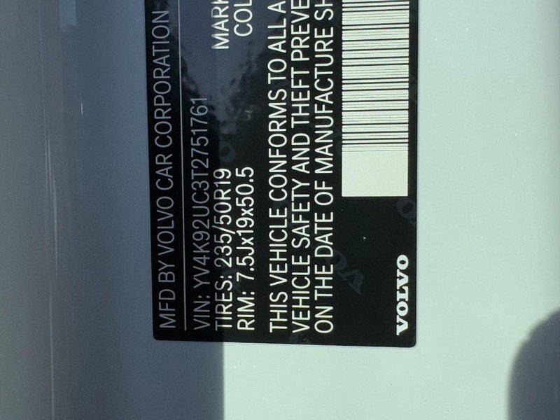 New 2026 Volvo XC40 B4 Plus w/ Climate Package image 16