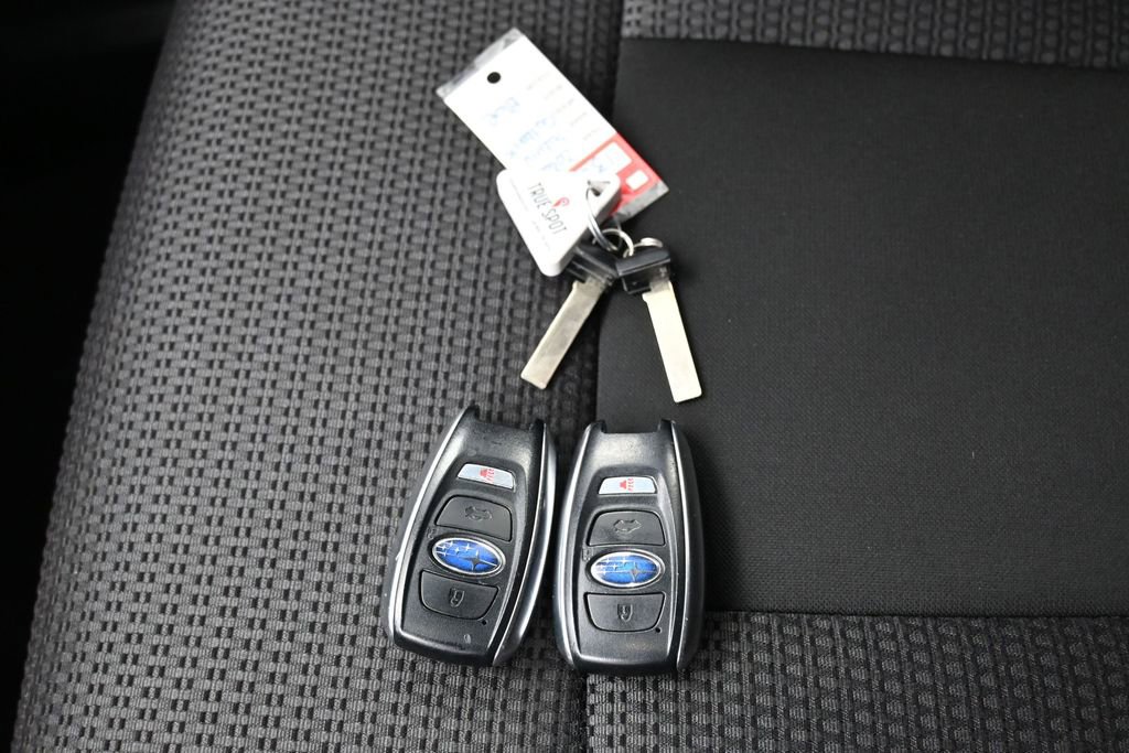 Used 2023 Subaru Outback Premium AWD/4WD image 31