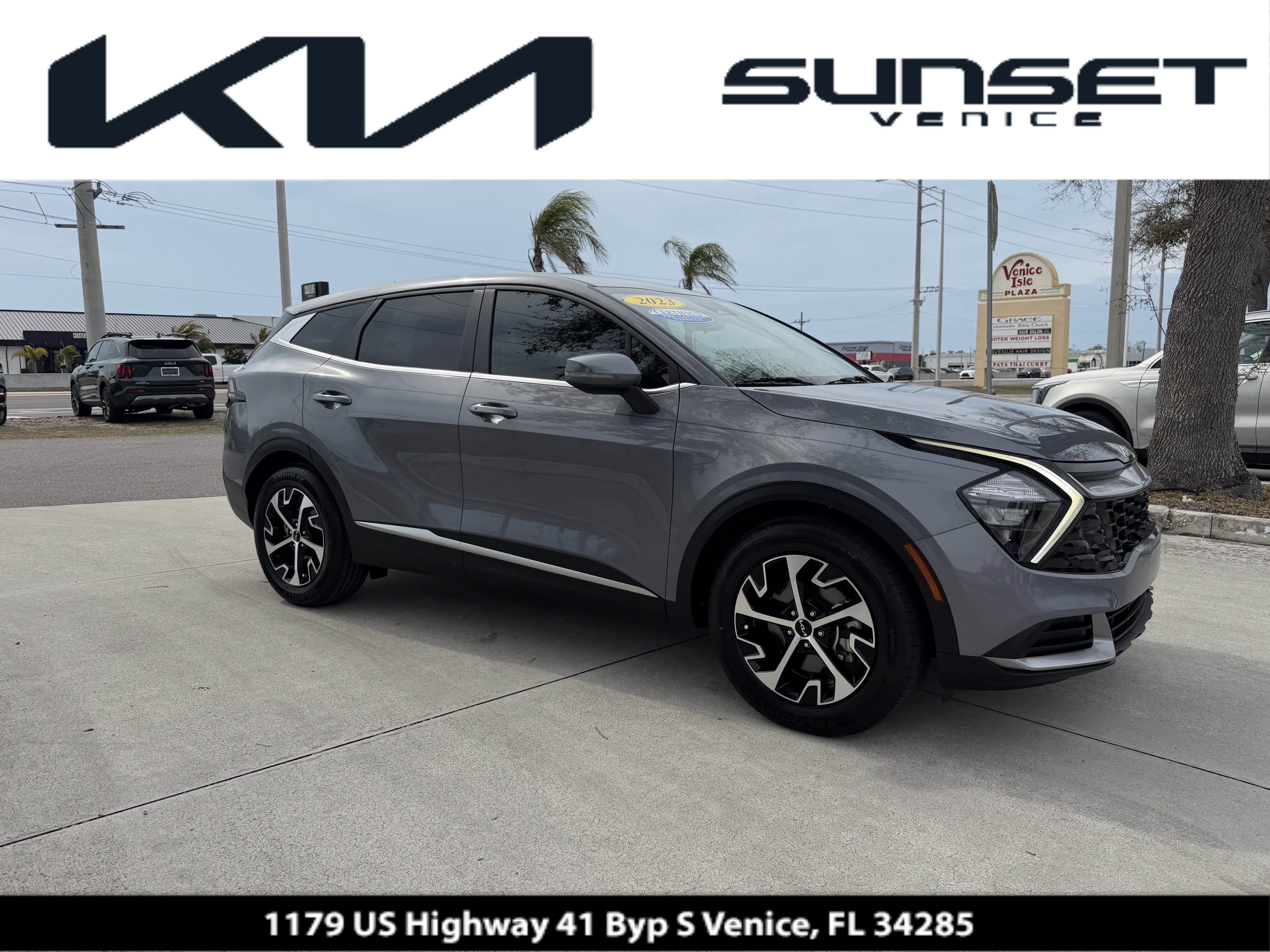 Certified 2023 Kia Sportage EX image 1