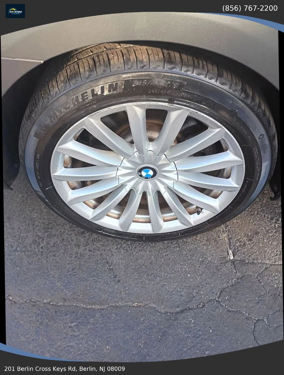 Used 2016 BMW 740i RWD image 31
