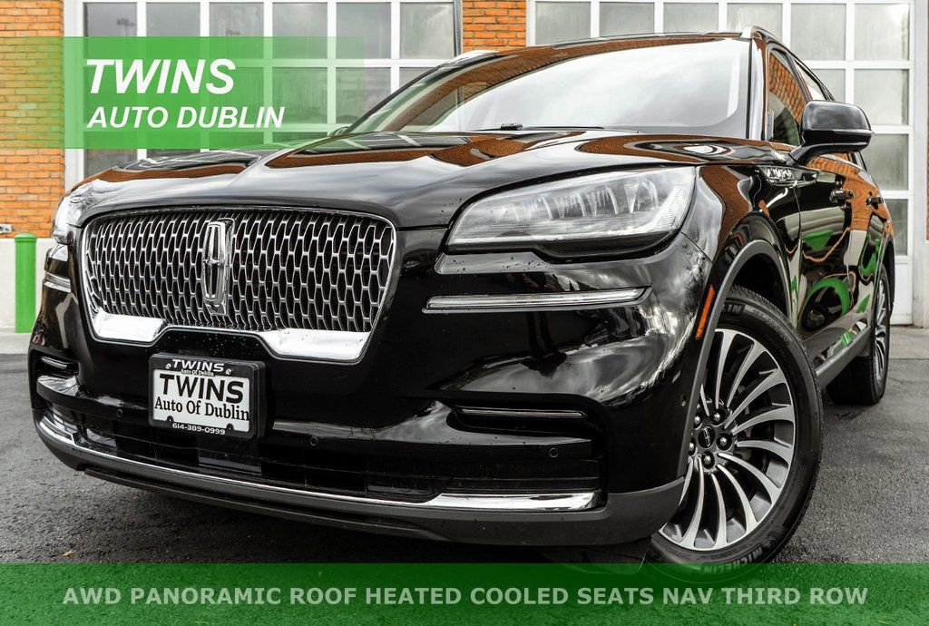 Used 2024 Lincoln Aviator Reserve image 1