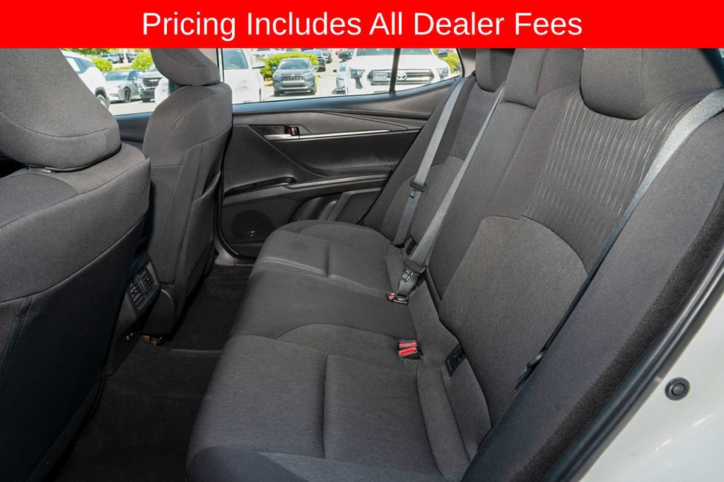 Used 2025 Toyota Camry LE FWD image 8