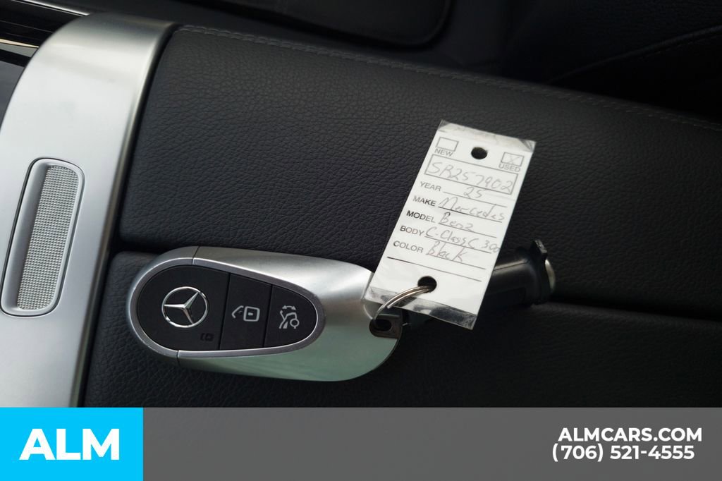 Used 2025 Mercedes-Benz C 300 Sedan image 36