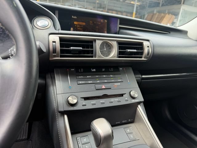 Used 2016 Lexus IS 200t w/ Premium Package RWD image 23