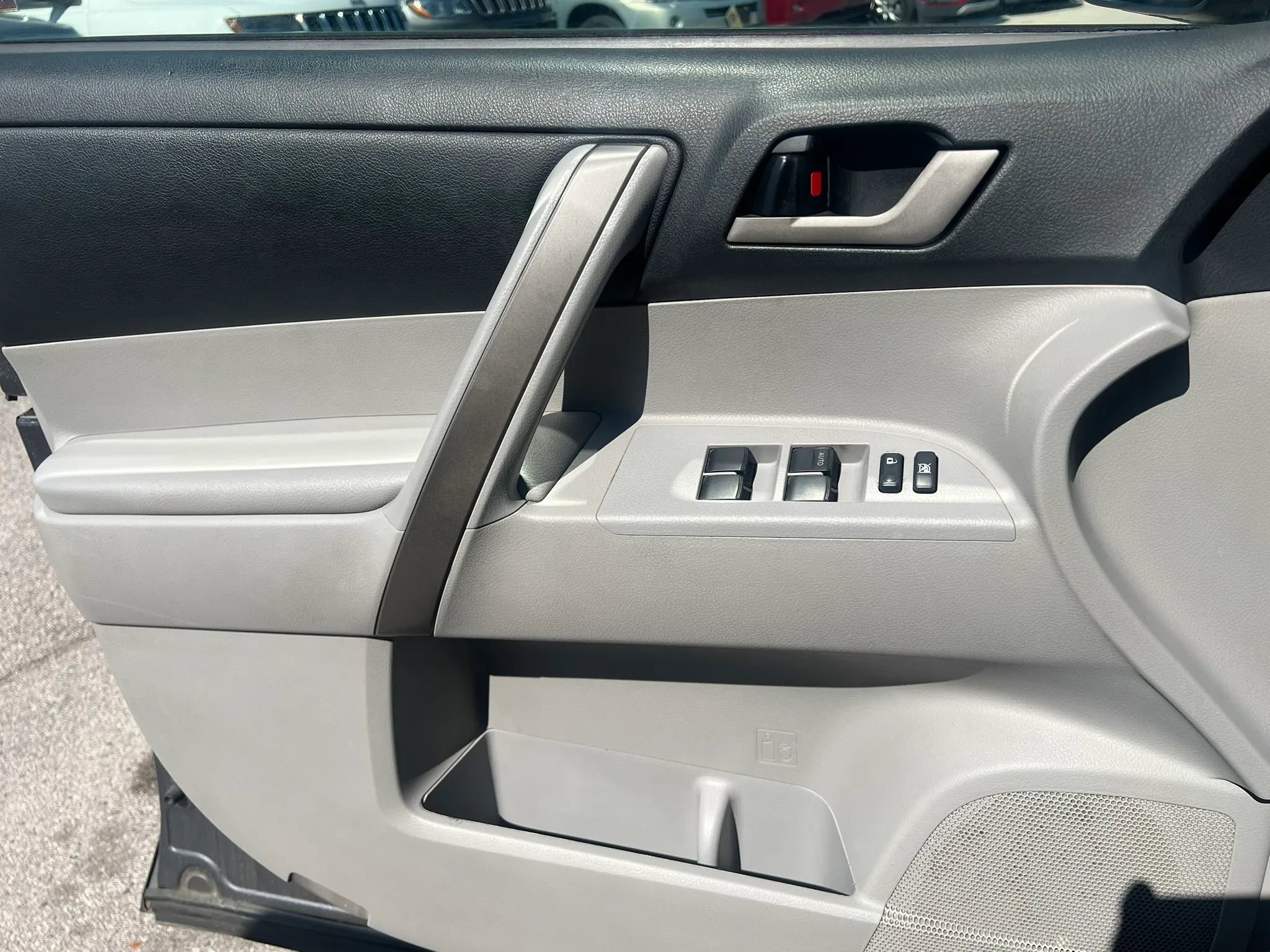 Used 2008 Toyota Highlander Sport image 33