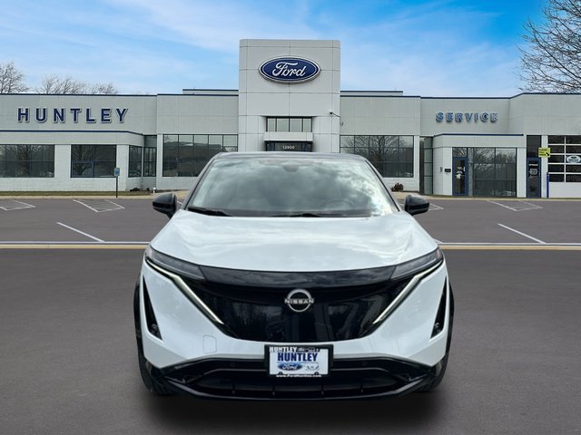 Used 2025 Nissan Ariya AWD image 3