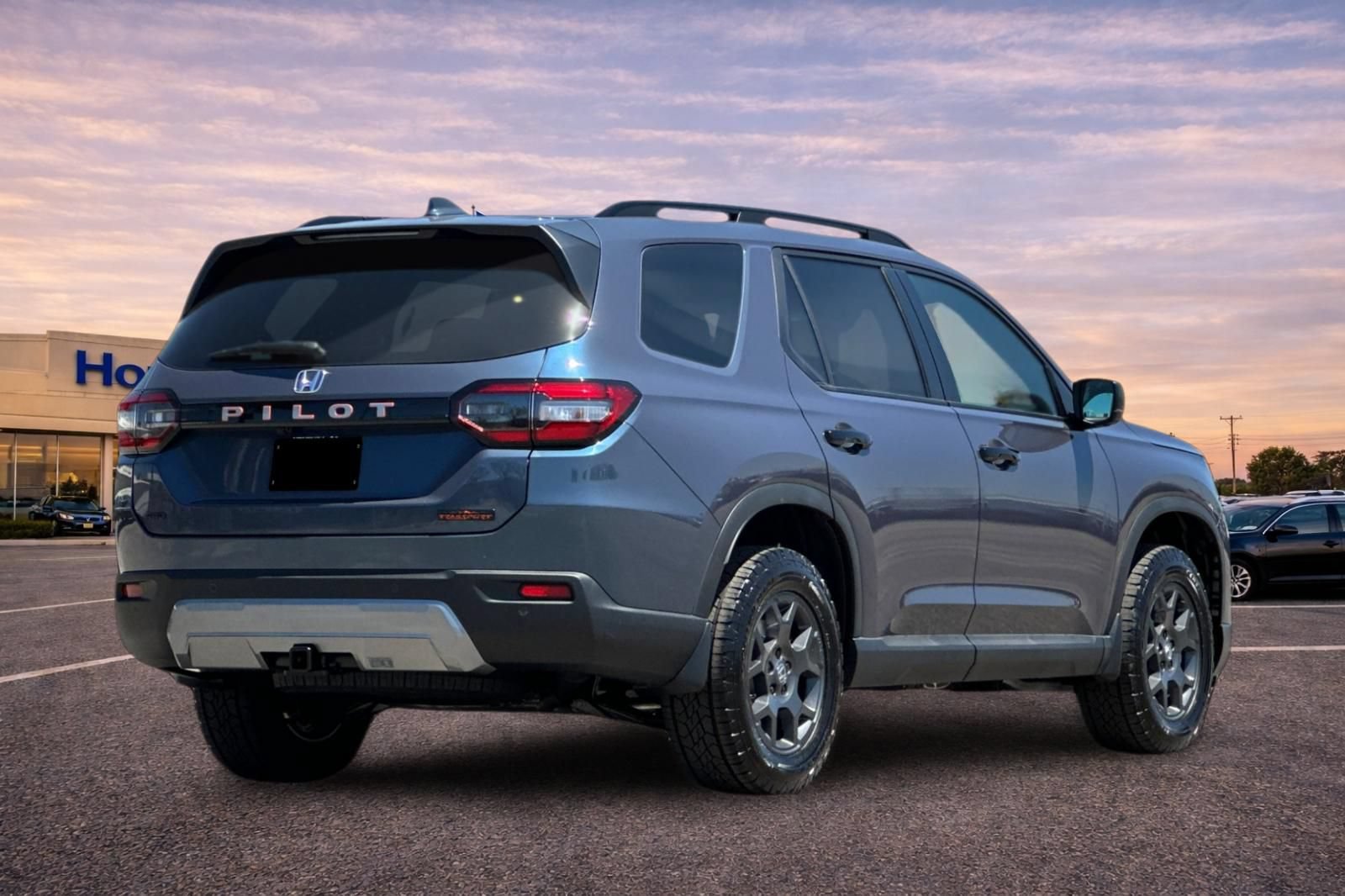 New 2026 Honda Pilot TrailSport image 4