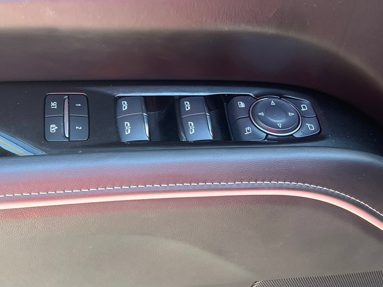 Used 2024 Cadillac Escalade Sport Platinum AWD/4WD image 28