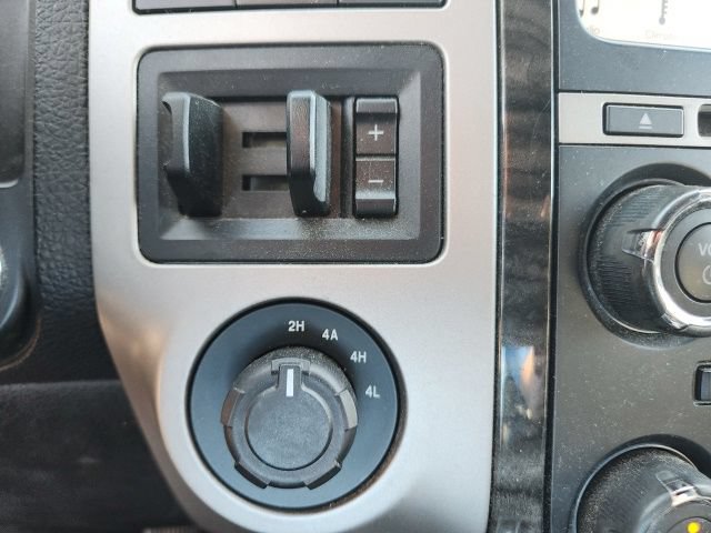 Used 2017 Ford Expedition EL Limited AWD/4WD image 32