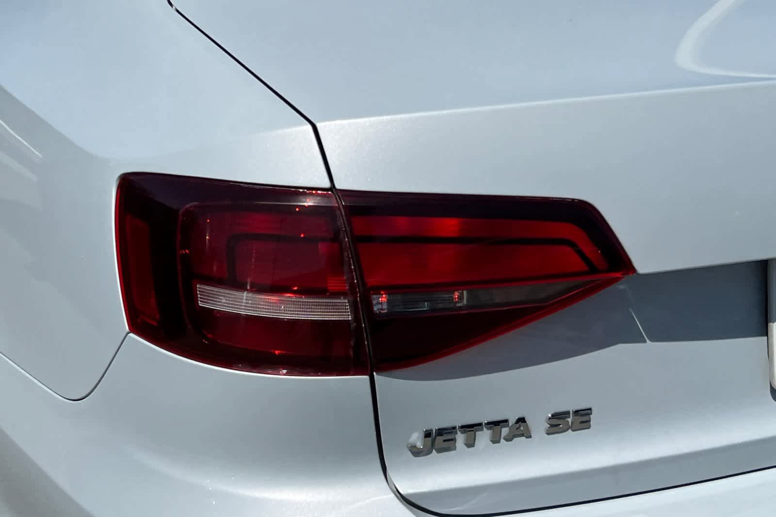 Used 2018 Volkswagen Jetta SE image 20