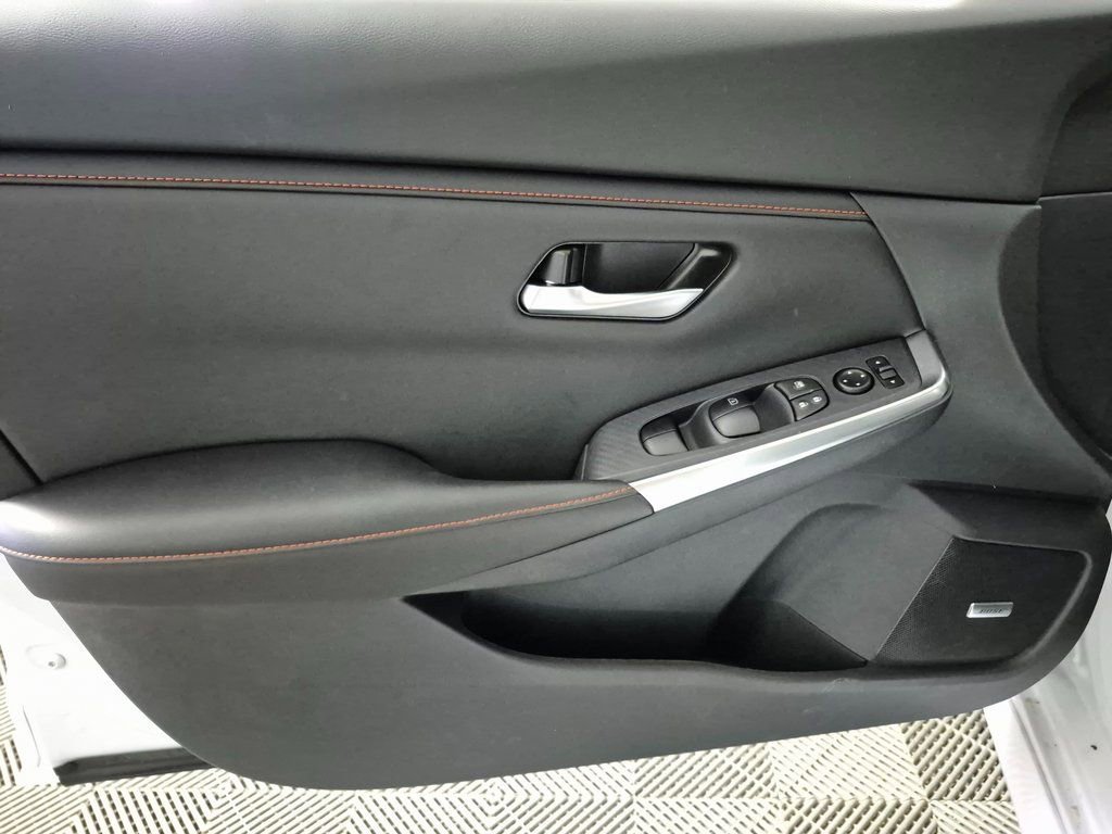 Used 2024 Nissan Sentra SR w/ SR Premium Package image 13