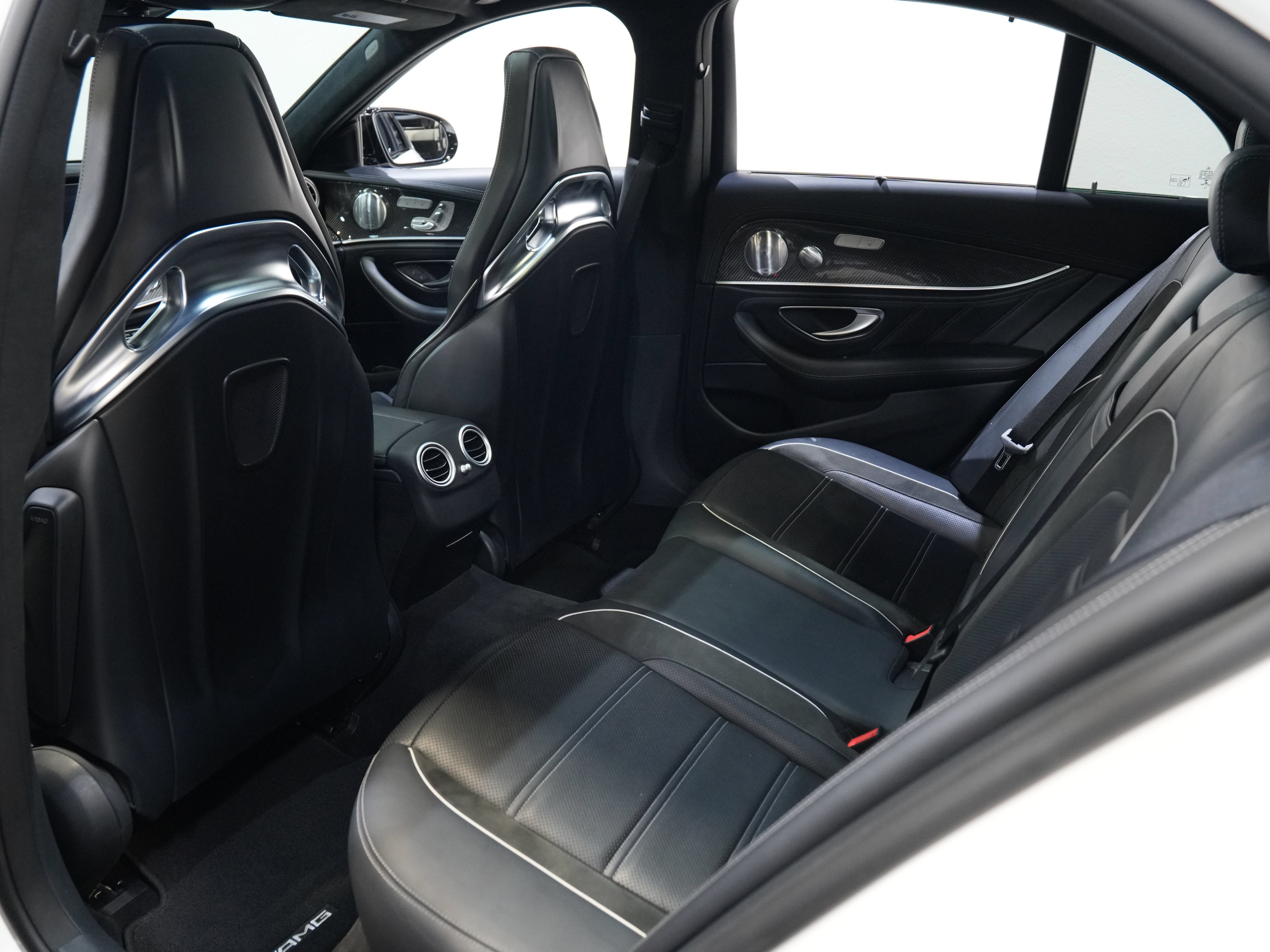 Used 2019 Mercedes-Benz E 63 AMG S image 39