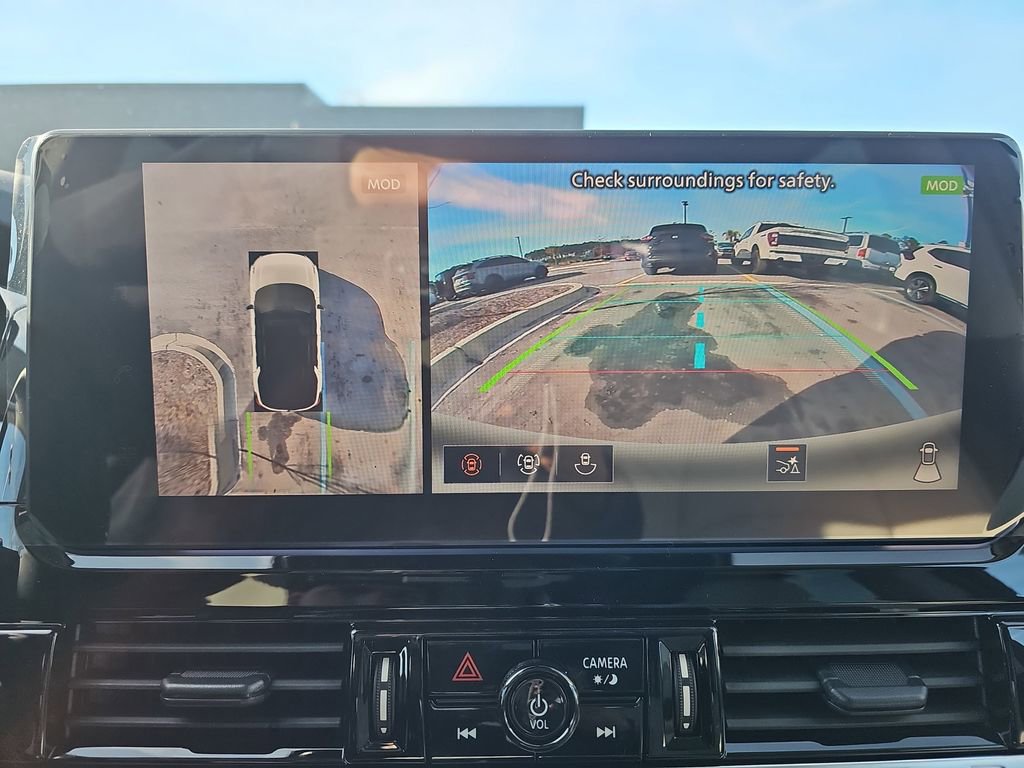 New 2026 Nissan Pathfinder SL w/ SL Premium Package image 27