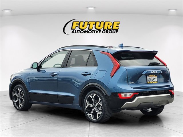 Used 2023 Kia Niro EX Touring image 7