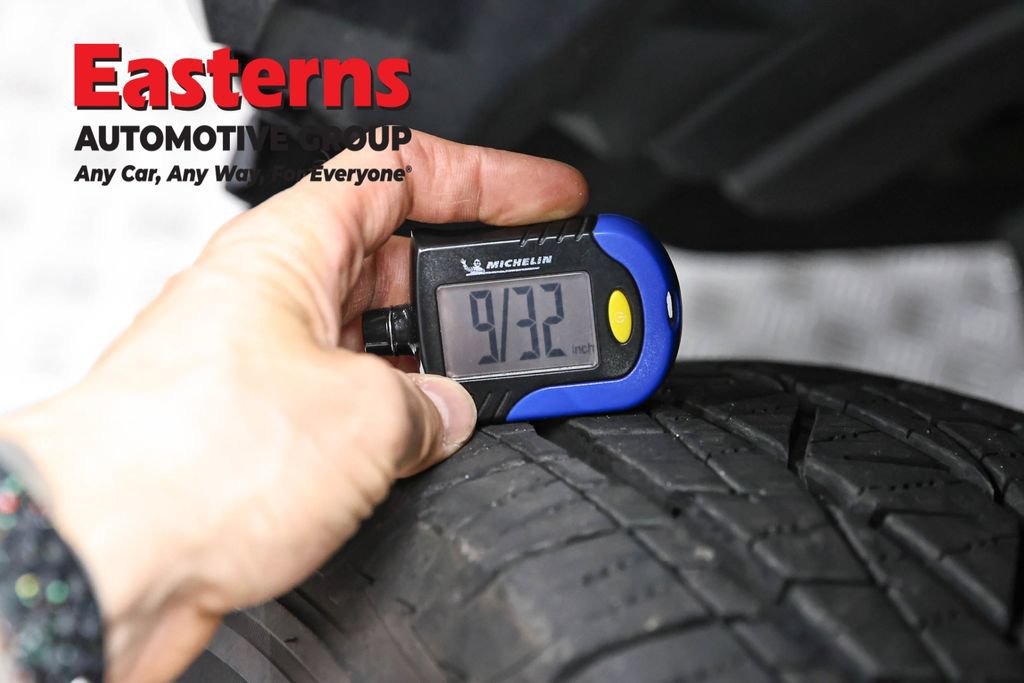 Used 2020 Toyota Tacoma SR5 AWD/4WD image 26