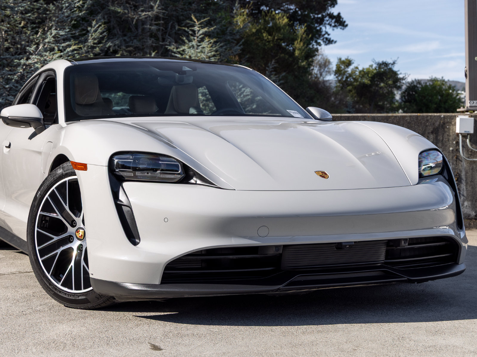 Certified 2023 Porsche Taycan 4S AWD/4WD image 9