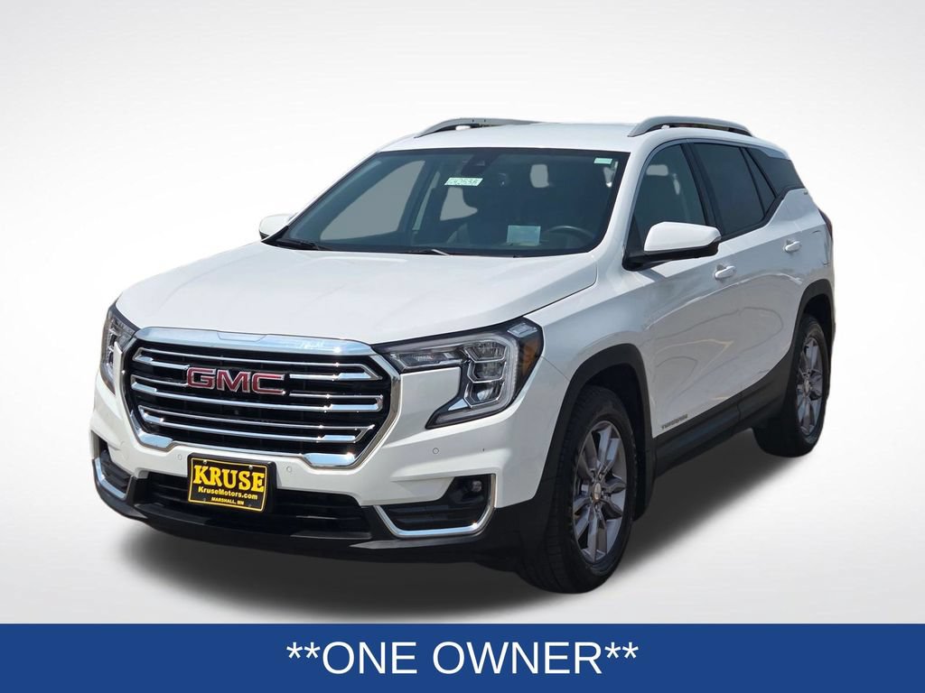 Used 2023 GMC Terrain SLT w/ Tech Package AWD/4WD image 9