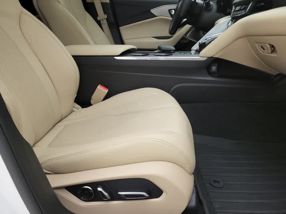 Used 2022 Acura TLX w/ Technology Package FWD image 15