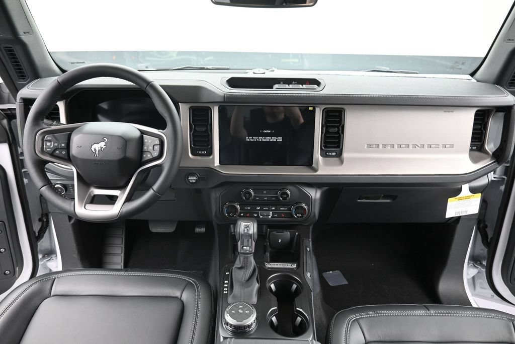 New 2026 Ford Bronco Outer Banks AWD/4WD image 14