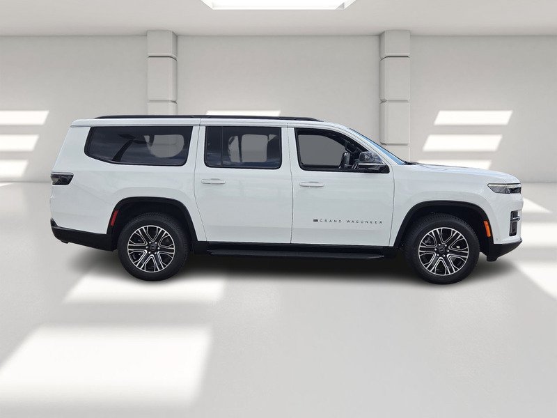 New 2026 Jeep Grand Wagoneer L 4WD w/ Premium Group I image 6