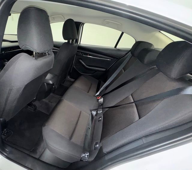 Used 2025 MAZDA MAZDA3 s image 11
