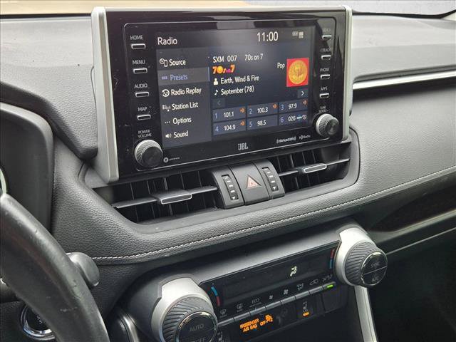 Used 2020 Toyota RAV4 Limited image 14