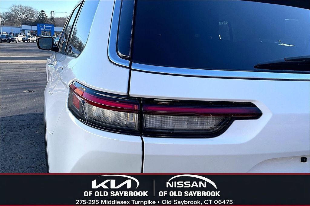 Used 2021 Jeep Grand Cherokee L Limited image 23