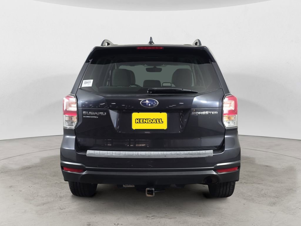 Used 2018 Subaru Forester 2.5i Premium w/ Protection Package #1 AWD/4WD image 4