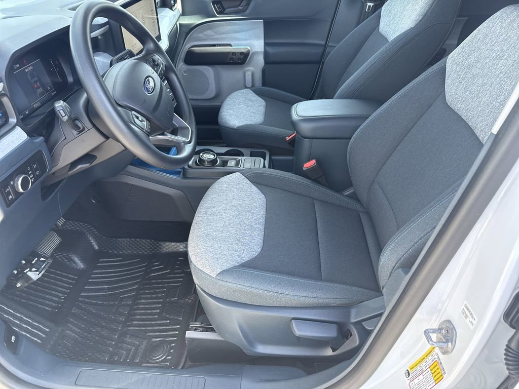 Used 2025 Ford Maverick XLT image 9