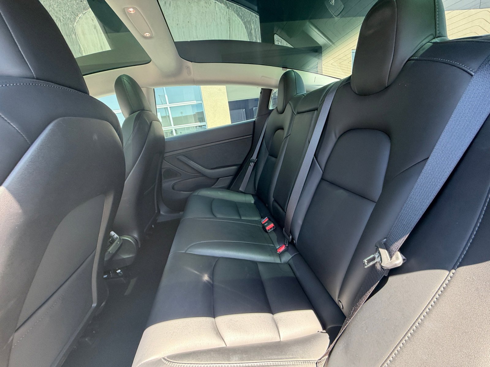 Used 2019 Tesla Model 3 Long Range AWD/4WD image 16