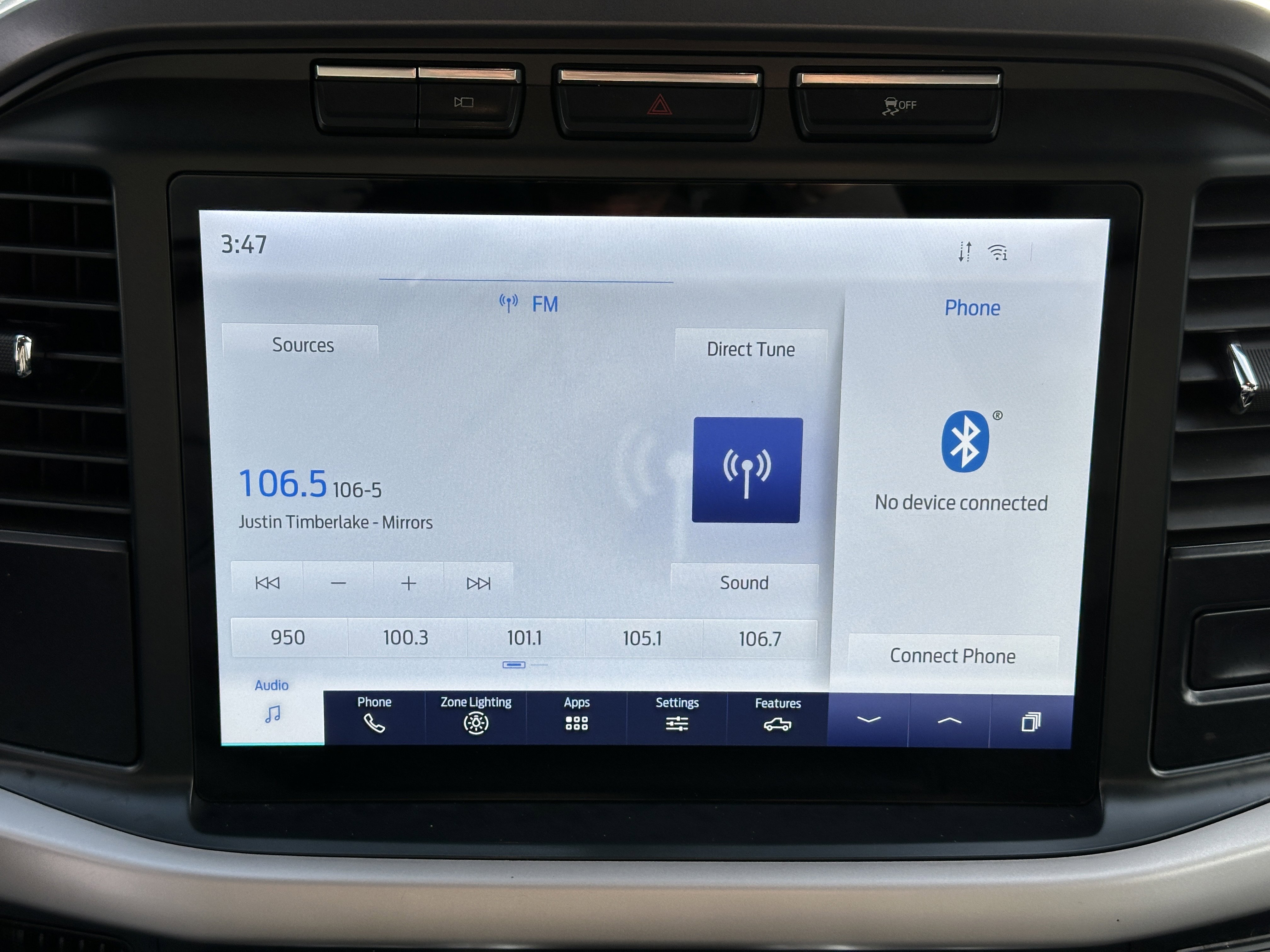 Certified 2022 Ford F150 XLT w/ Equipment Group 302A High image 27