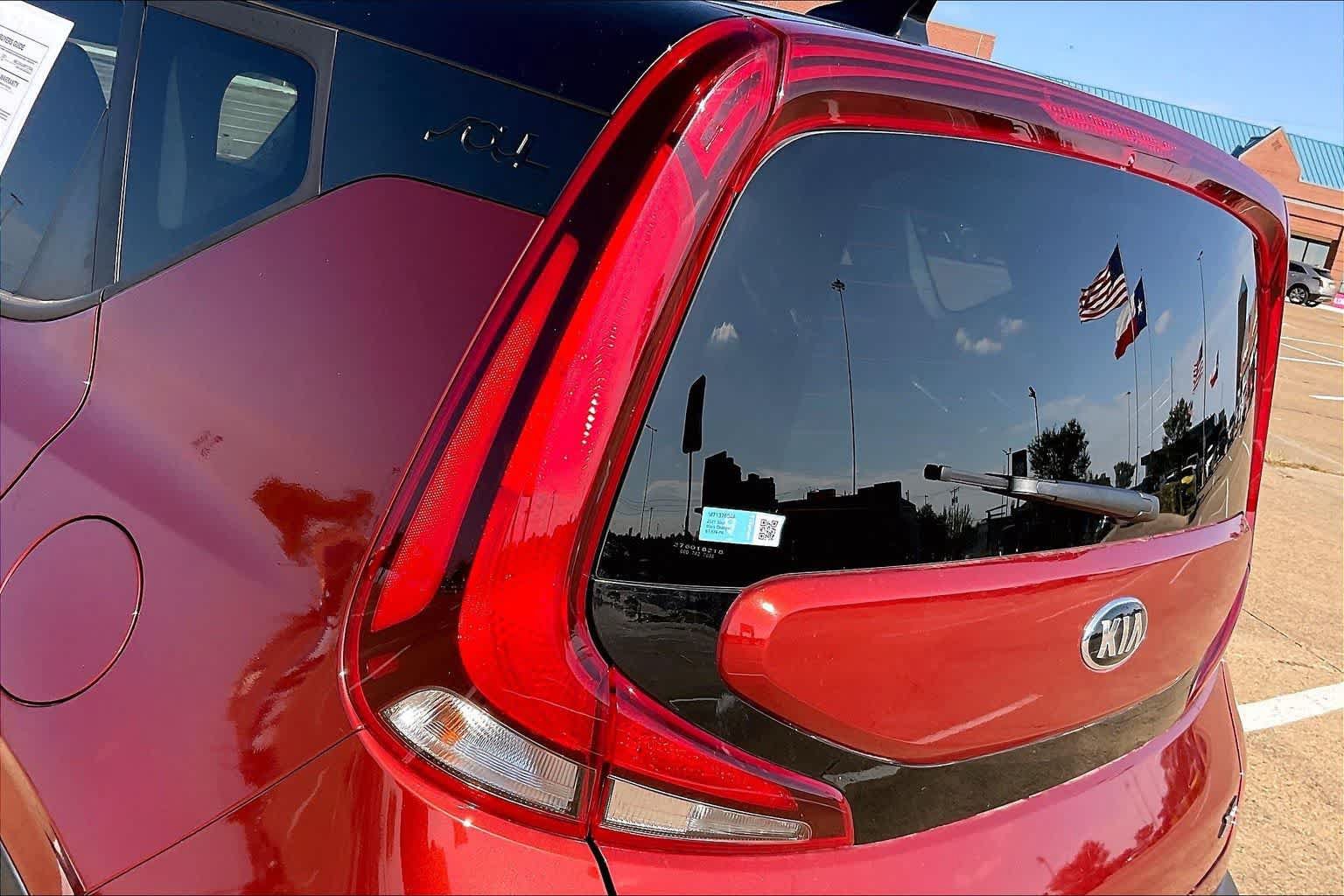 Certified 2021 Kia Soul X-Line FWD image 30