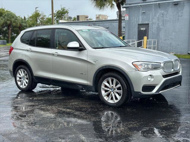 Used 2017 BMW X3 sDrive28i image 11