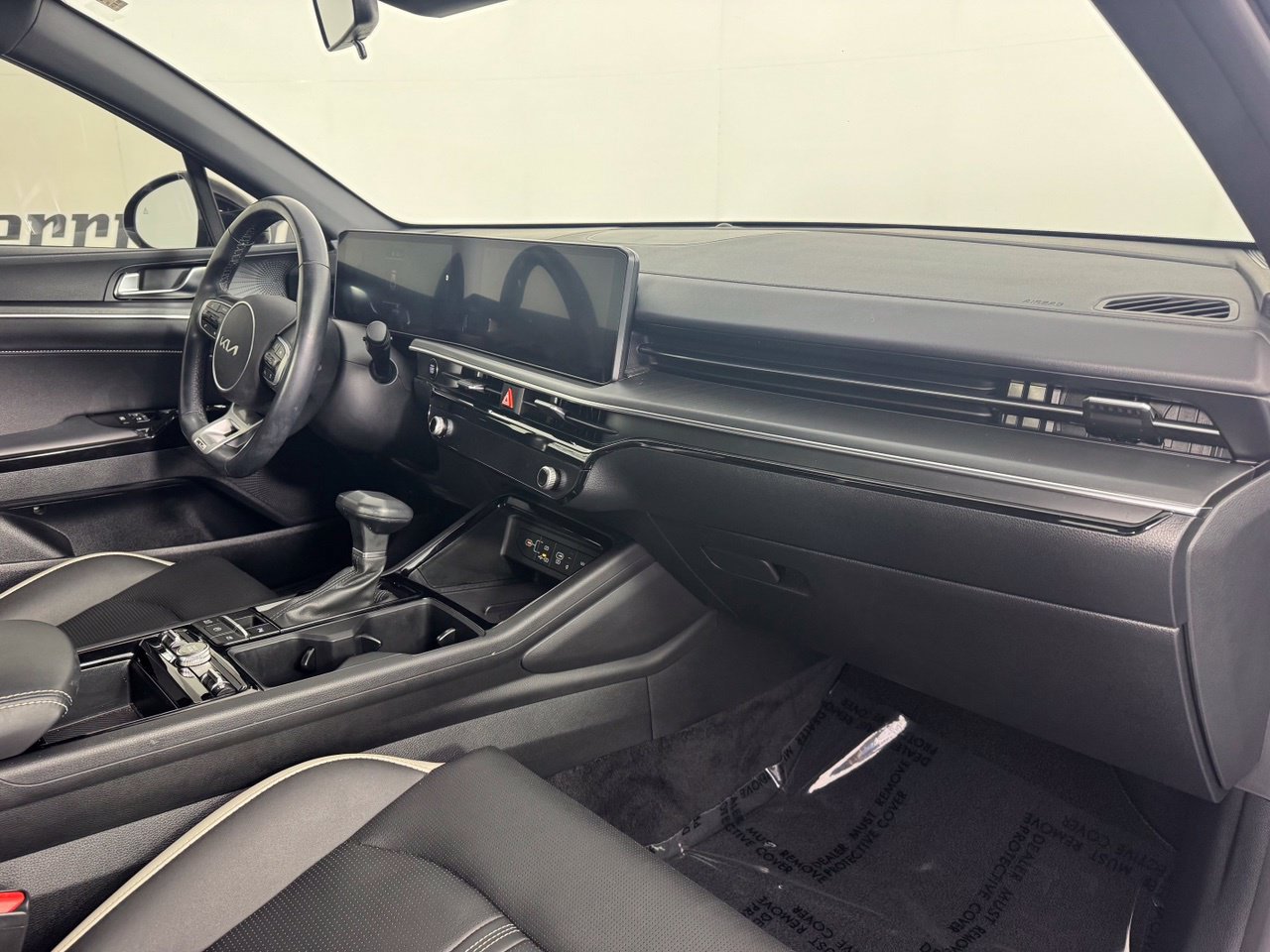 Used 2025 Kia K5 GT-Line w/ GT-Line Premium Package FWD image 34