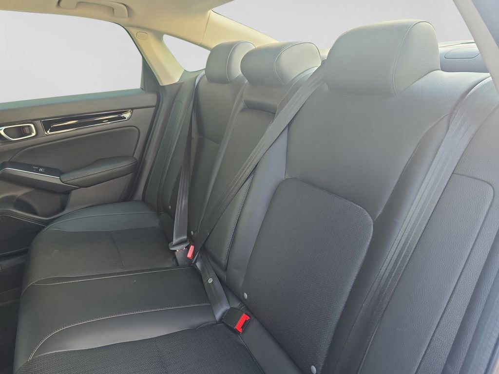 Used 2022 Honda Civic Touring image 16