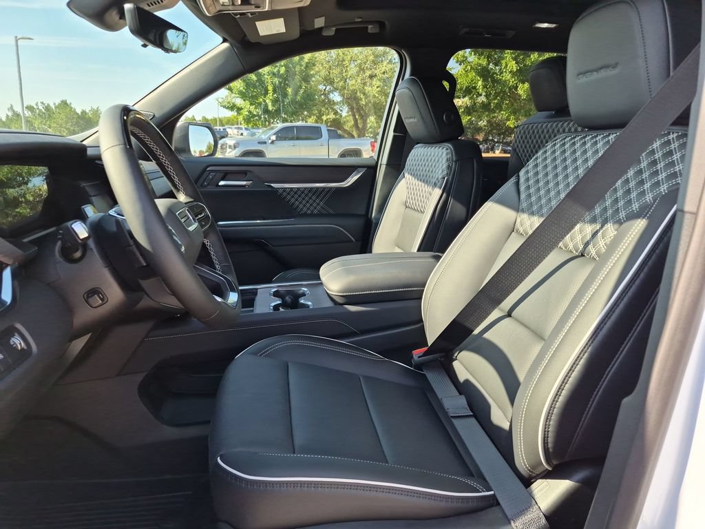 New 2027 GMC Acadia Denali w/ LPO, Floor Liner Package FWD image 19