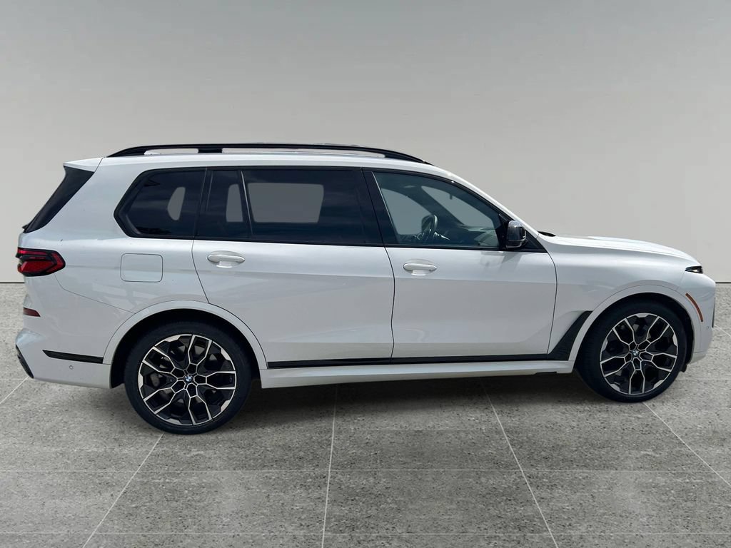Used 2025 BMW X7 M60i w/ Executive Package AWD/4WD image 6