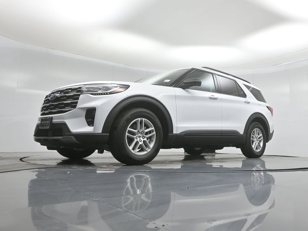 New 2026 Ford Explorer Active w/ Active Comfort Package RWD image 44