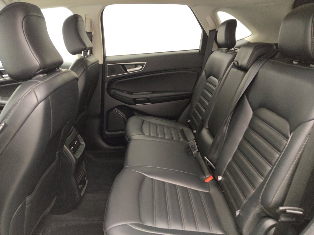 Used 2022 Ford Edge SEL w/ Convenience Package image 18