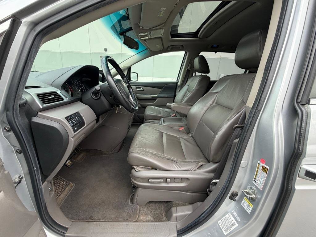Used 2011 Honda Odyssey EX-L image 22