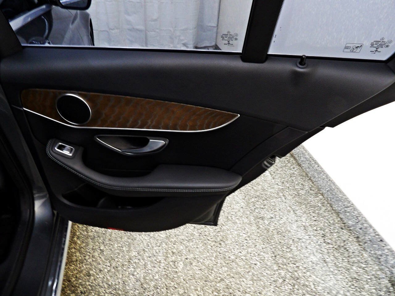Used 2017 Mercedes-Benz C 300 Sedan image 12