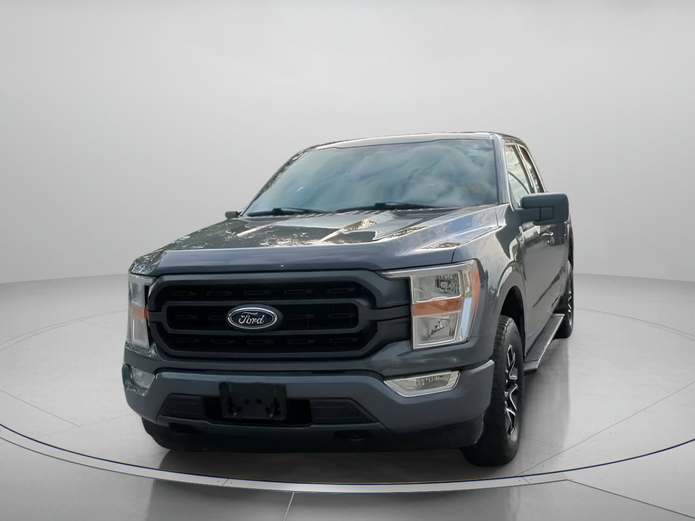 Used 2021 Ford F150 XLT w/ Equipment Group 301A Mid AWD/4WD image 10