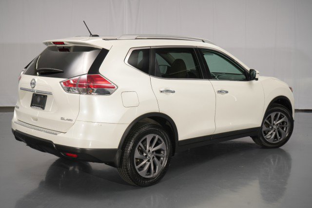 Used 2016 Nissan Rogue SL w/ SL Premium Package image 13
