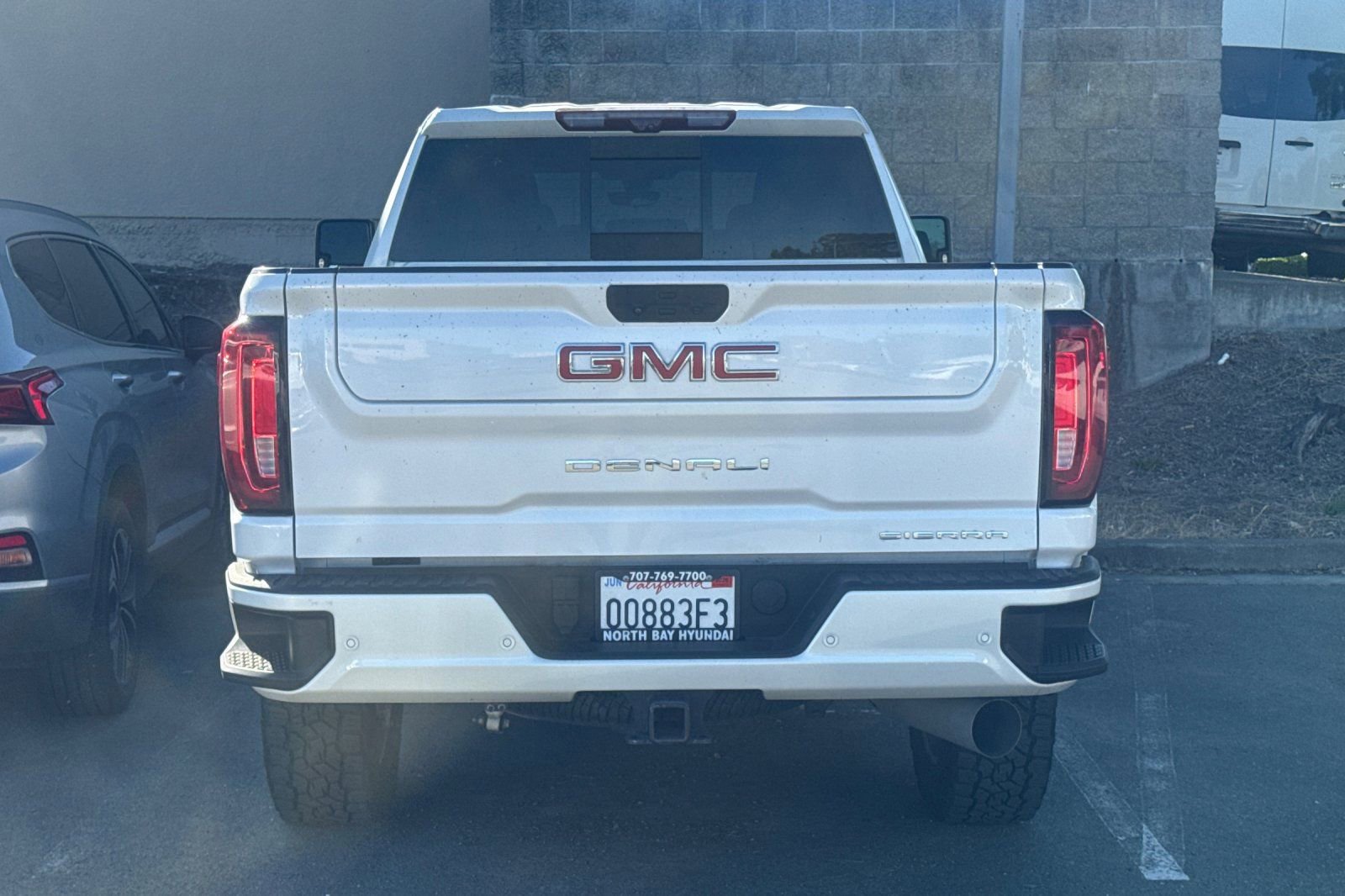 Used 2021 GMC Sierra 2500 Denali w/ Denali Ultimate Package AWD/4WD image 6