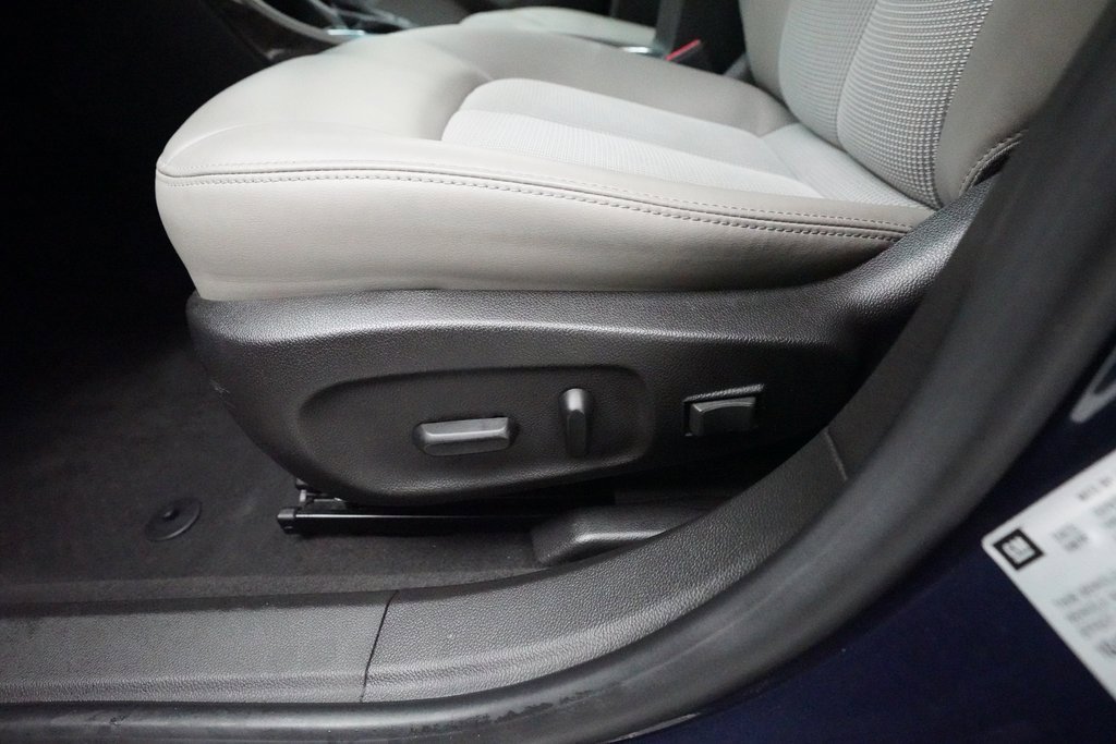 Used 2016 Buick Verano Convenience image 28